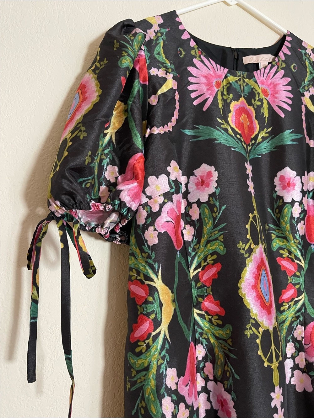 Hutch Ellia Mini Dress Black Multicolor Floral Size 1X - Picture 3 of 16